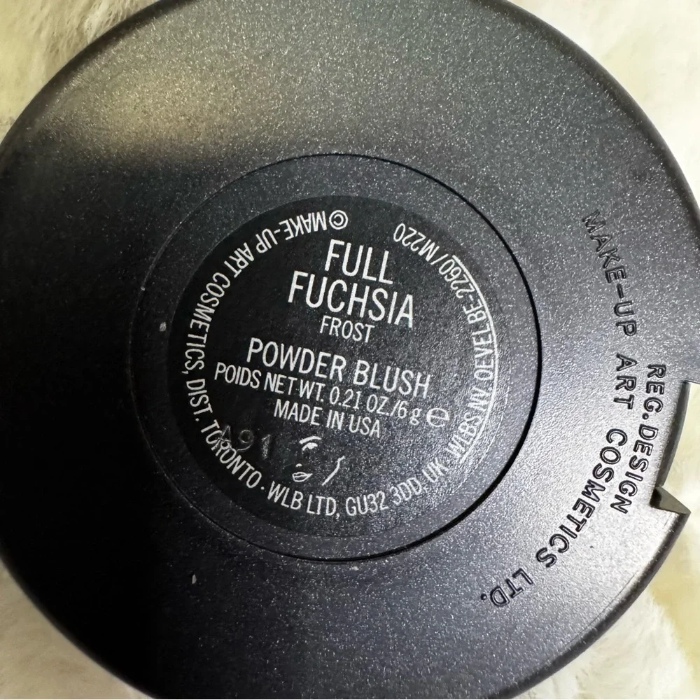 MAC Full Fuchsia Powder Blush .21 oz NIB